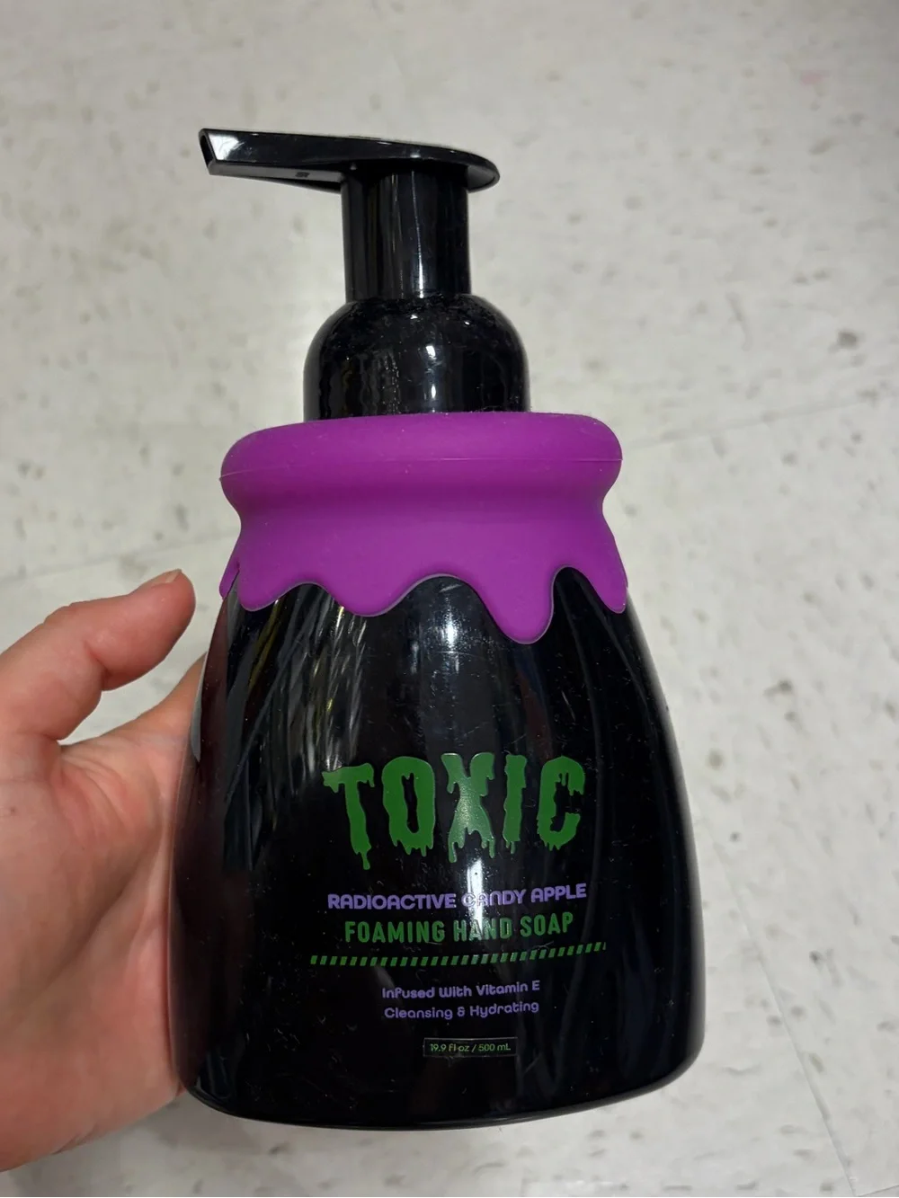NWT ⚜️🖤⚜️ Toxic Radioactive Candy Apple Foaming Hand Soap